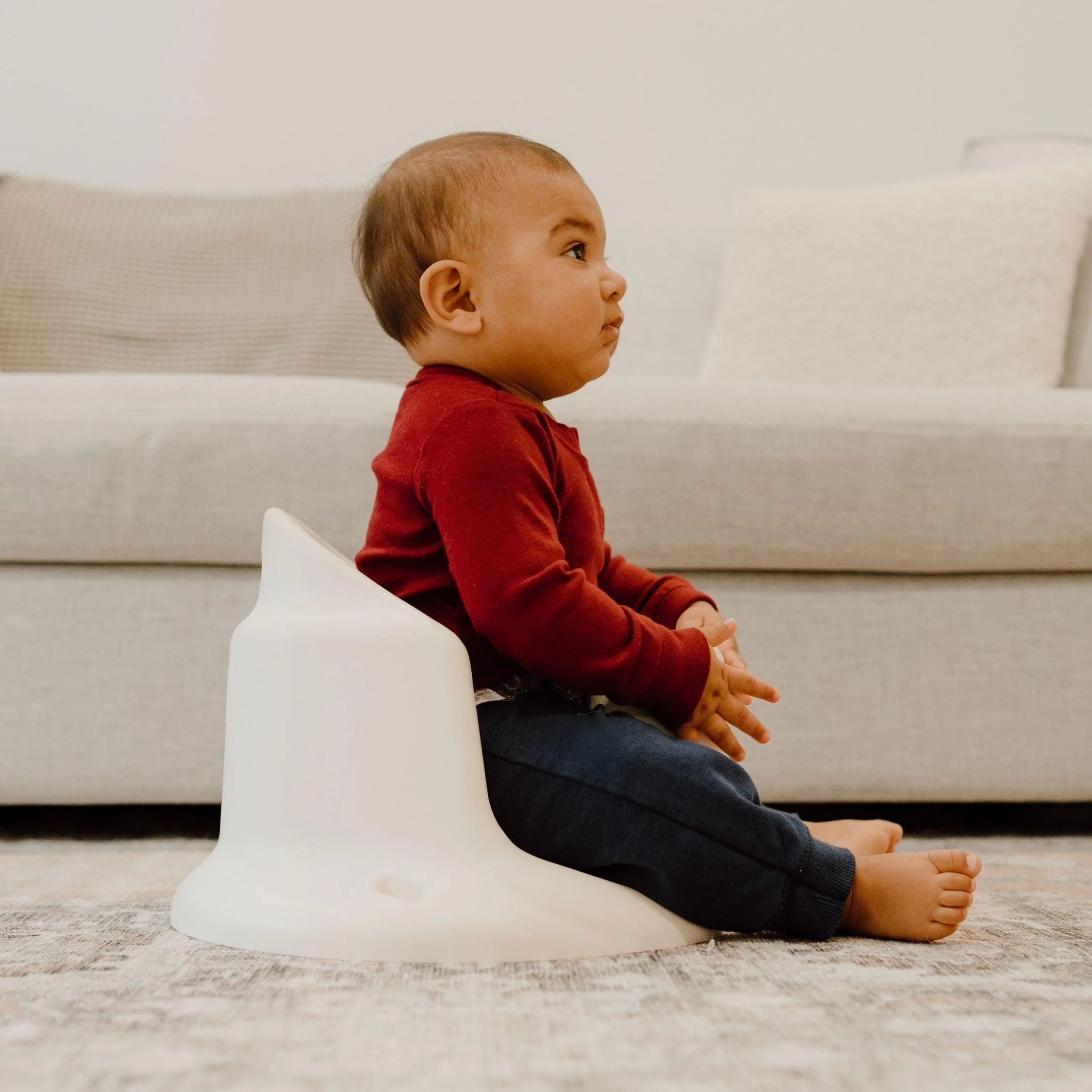 Upseat Baby Floor & Booster Seat with Tray - Image 17