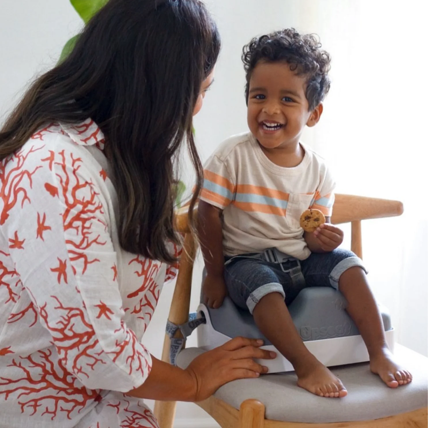 Upseat Boost Ergonomic Toddler Booster Seat - Image 9